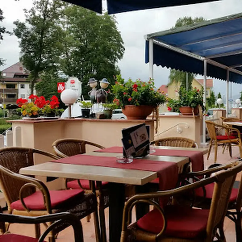 Café Fally