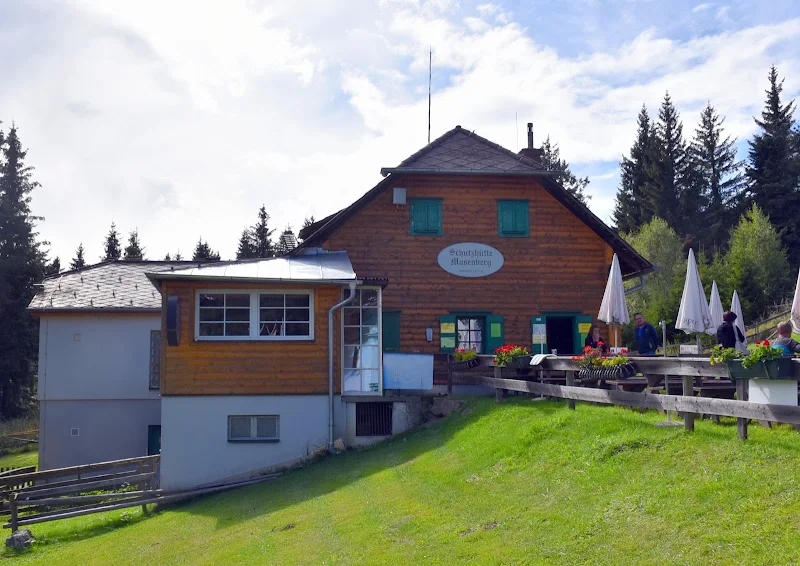 Kernstockhütte am Masenberg