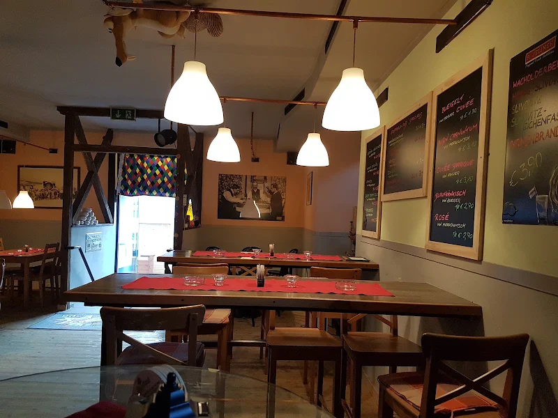 Papperla Pub