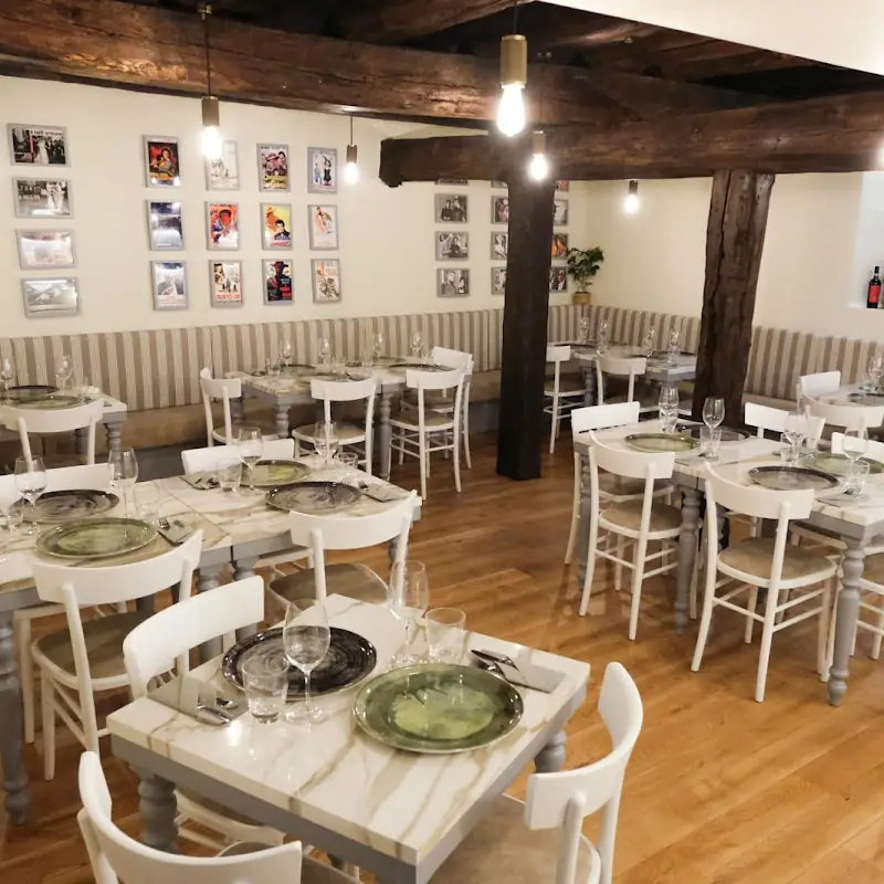 farina pizzabar & cafe'