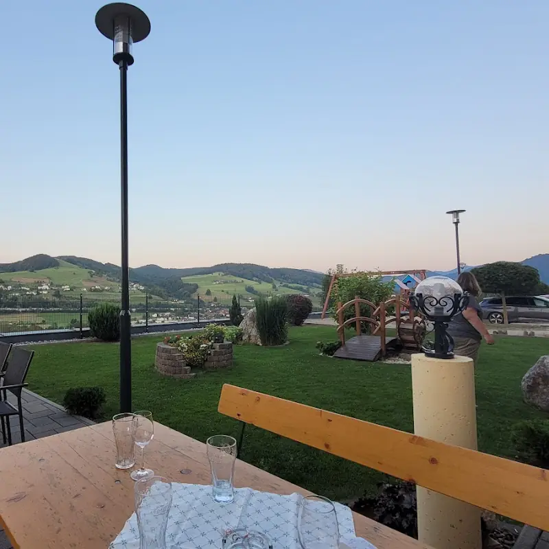 Gasthaus zum fidelen Bauern