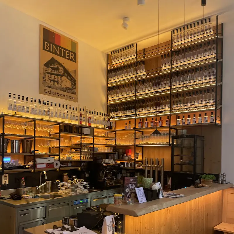 Binter Store/Bar