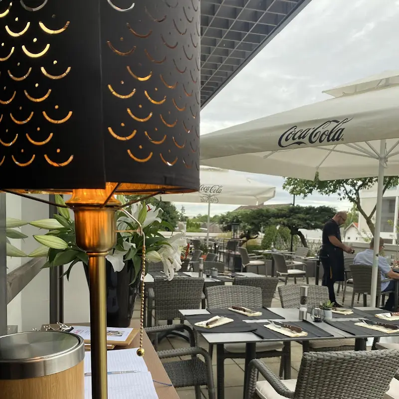 STEAK'S BAR Restaurant