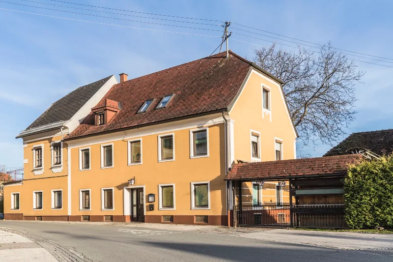HalbEdel Ferienwohnungen