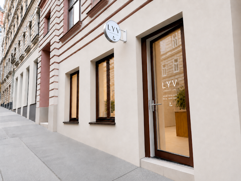 LYV Longevity Café