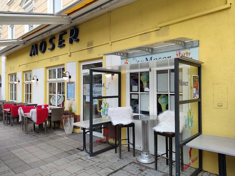 Cafe Moser
