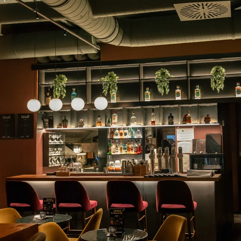 SETTE Artisan Craft Pizza • Cocktail Bar