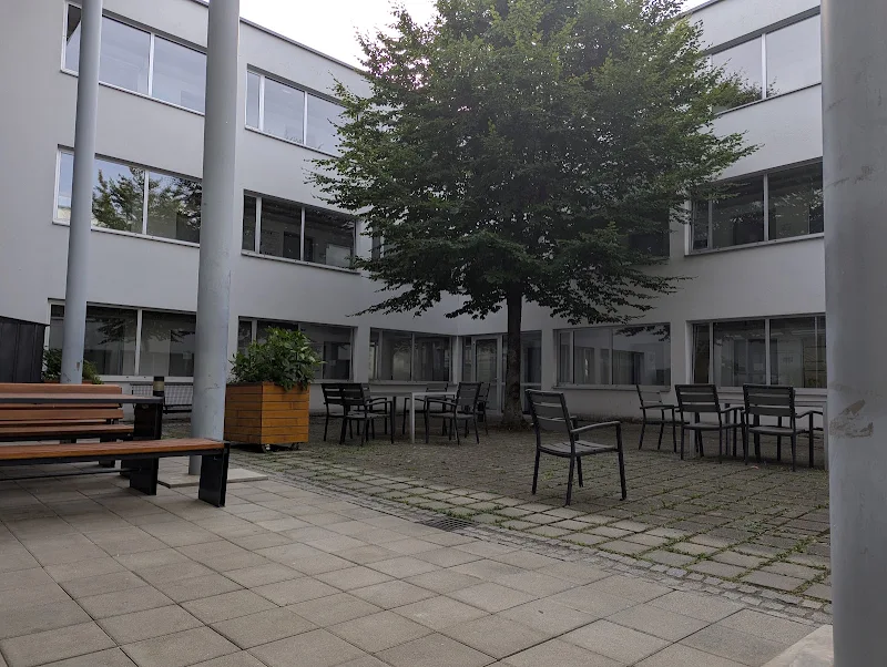 Bistro im Techno-Z