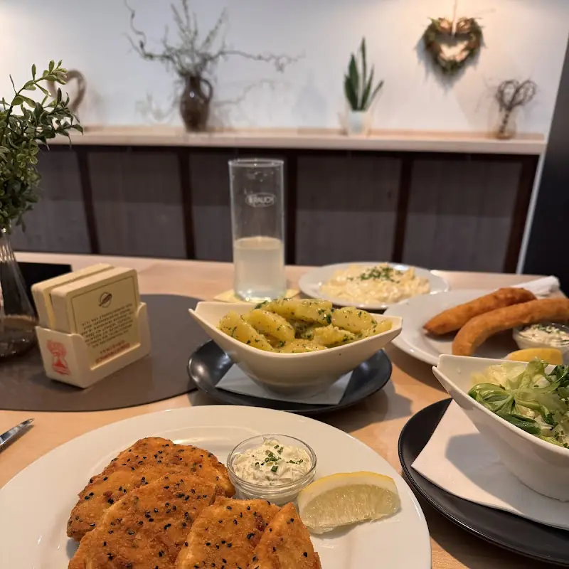 Lisis Landgasthaus Lindabrunn