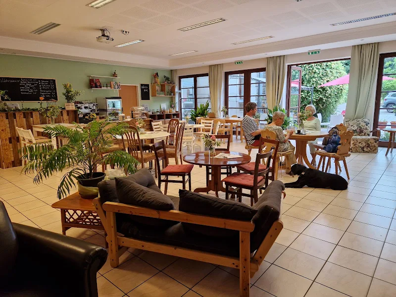's Wohnzimmer - Das gemütliche Familien-Café