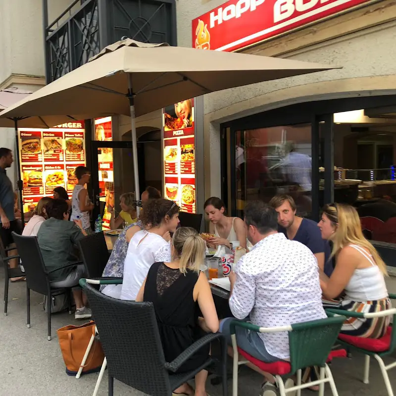 Happy Burger Kufstein (Neben Kufstein Galerien)
