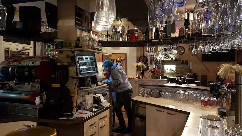 Cafe Tasmanic