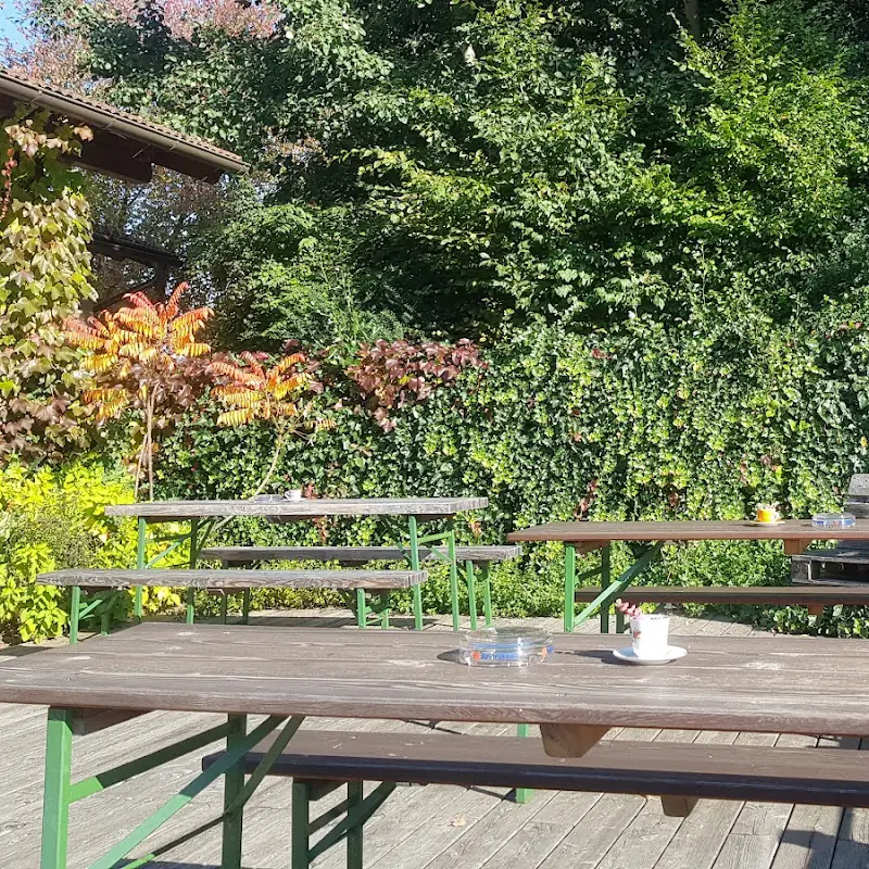 Waldbad Cafe-Restaurant