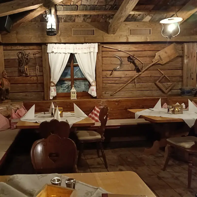 Dorf Café