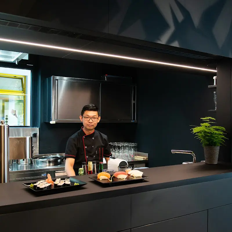 YIKA Sushi & More