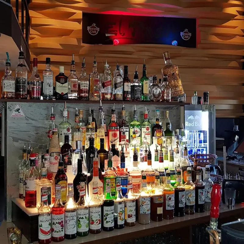 Elvis Pizzeria Cocktailbar