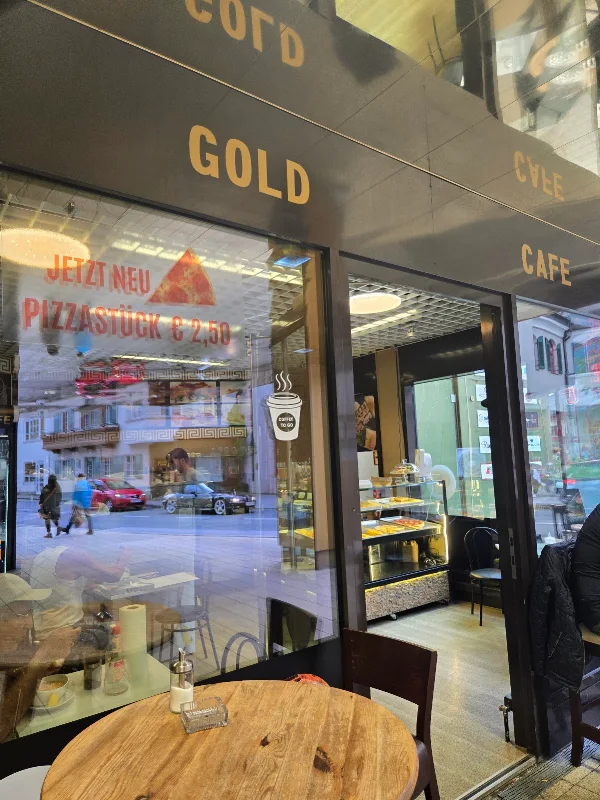 Gold Cafe