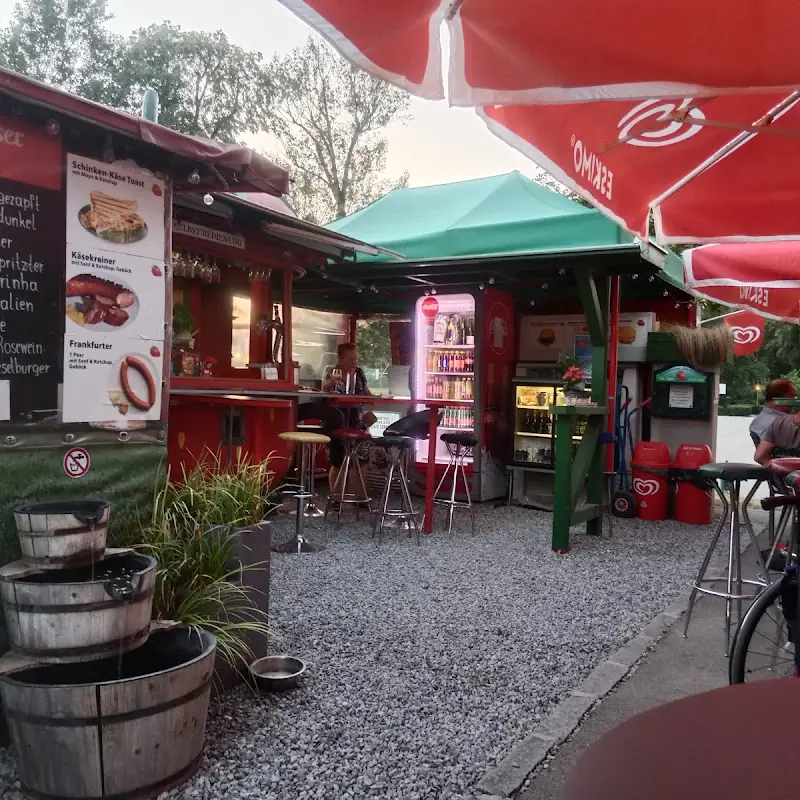 Jausenstation zur Erdbeere