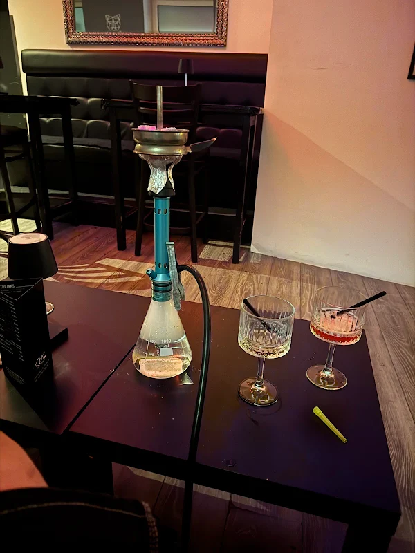 Aqua Cafe Lounge
