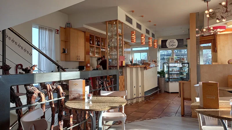 Sunny Café & Konditorei