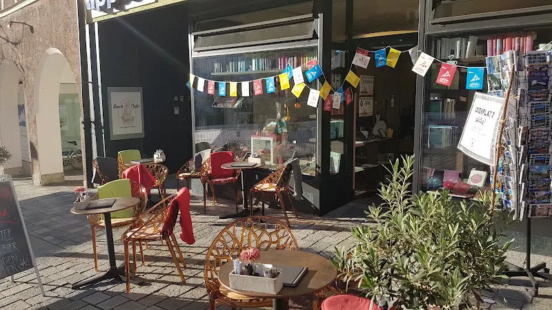 Buch-Café im Lippott Haus