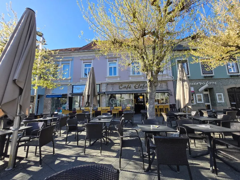 Cafe Elefant