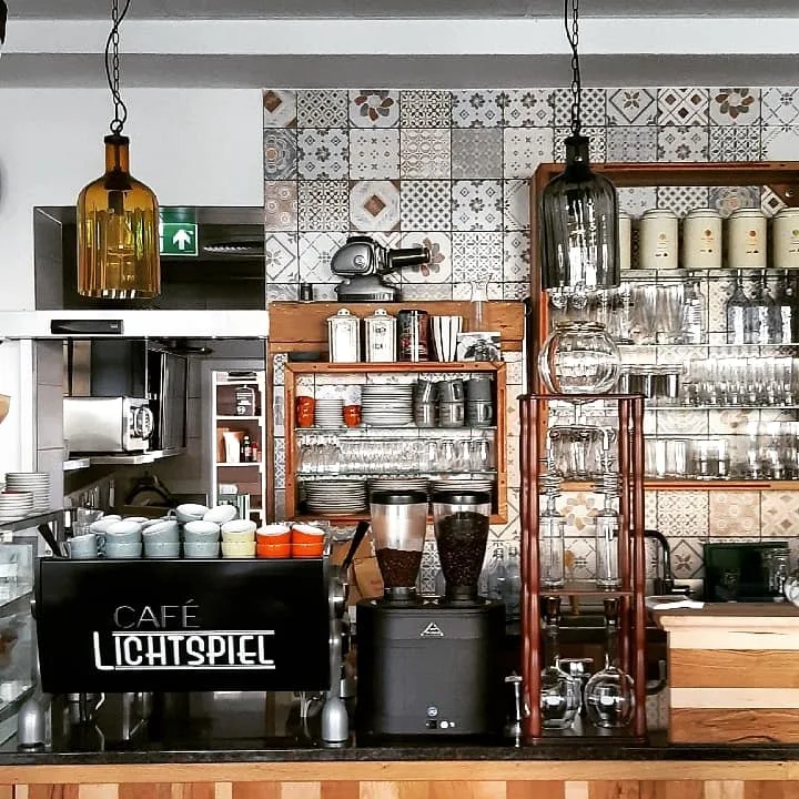 Café Lichtspiel