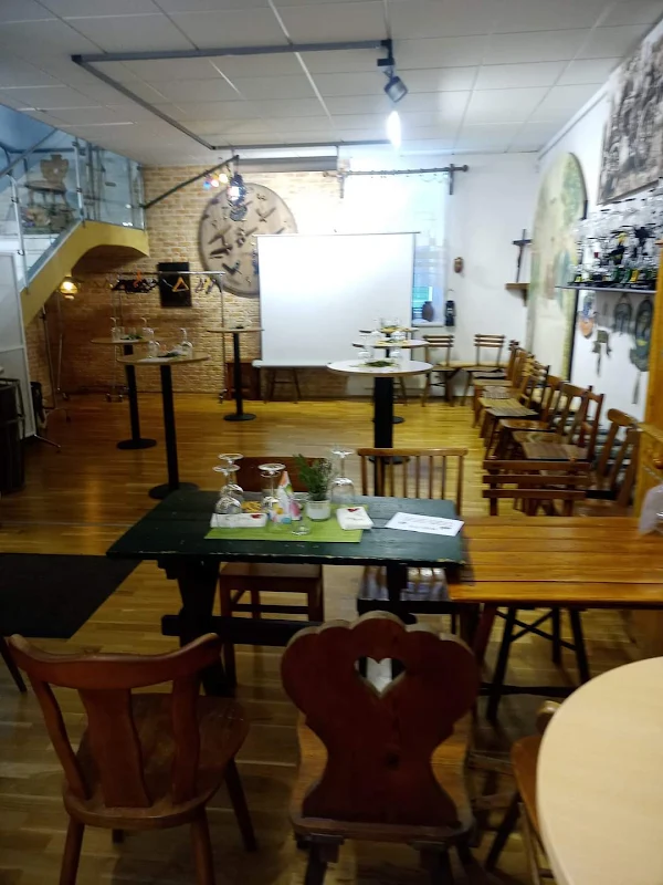 Cafe-Heuriger "Zum Plauscherl"