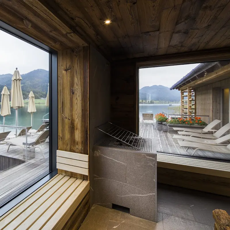 Strandhotel am Weissensee