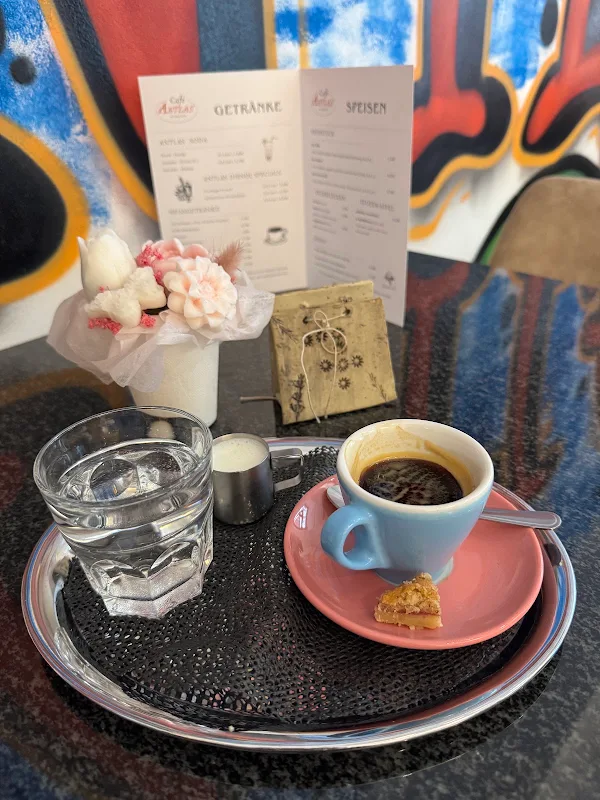 "Antlas" Ges.m.b.H., Café Antlas, AusbildungsFit Zentralraum