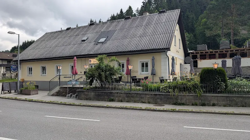 dorfgasthaus halltal