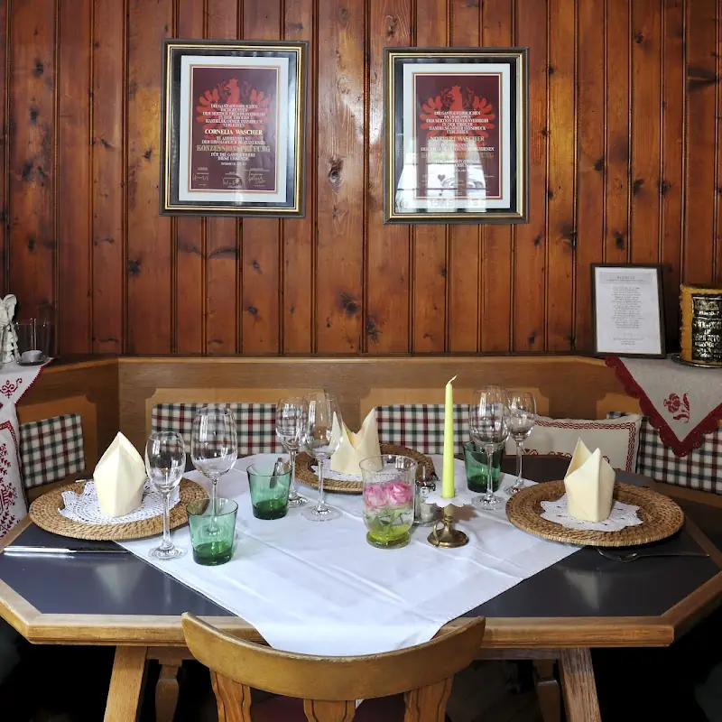 Wirtshaus*Restaurant & Bar ENGEL Klösterle am Arlberg