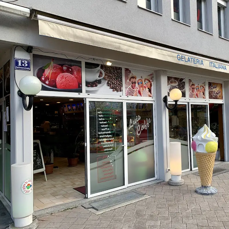 Luis Café und Eis