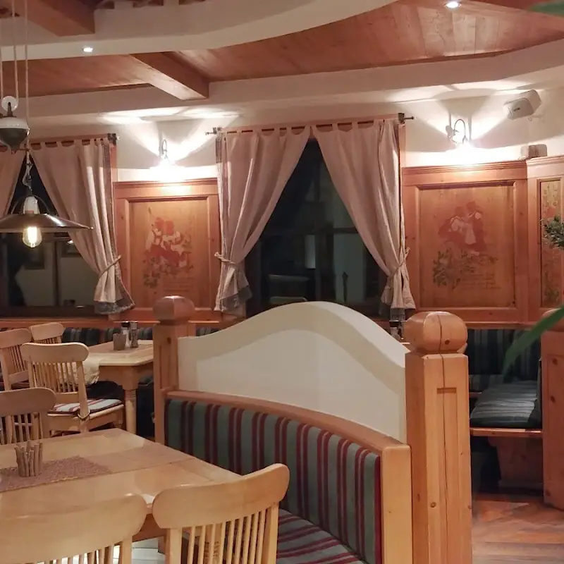 Lombardi Restaurant