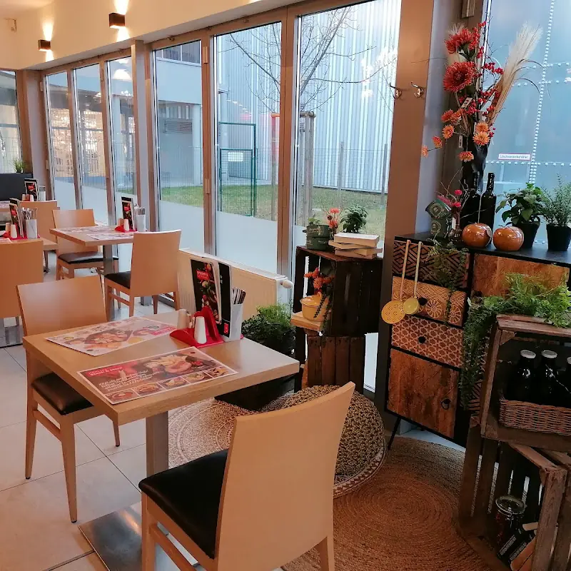 XXXLutz Restaurant Gleisdorf