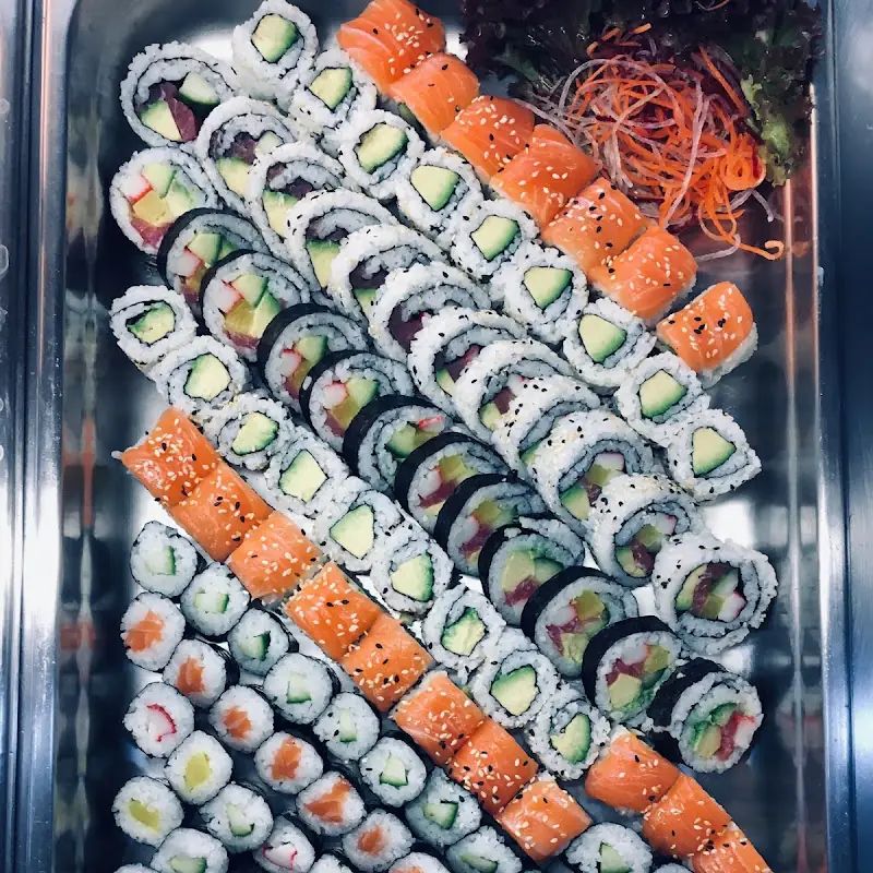 Ling's Kitchen