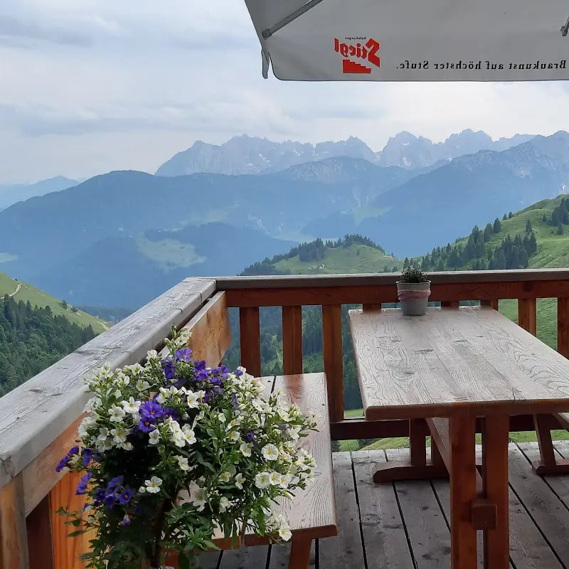 Wandberghütte mit Ferienwohnung
