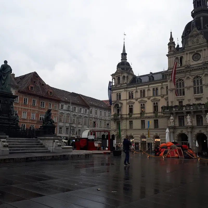 Bowl - Graz Hauptplatz