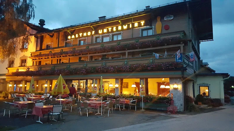 Großgasthof Unterwirt Inh Fam. Hasenauer