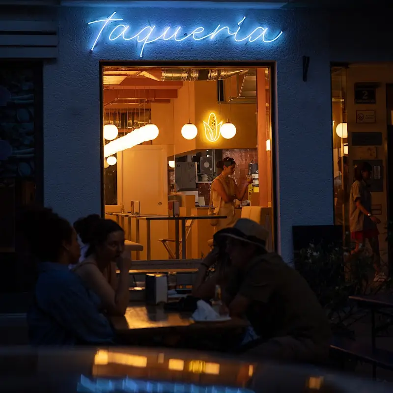 Taquería La Ventana