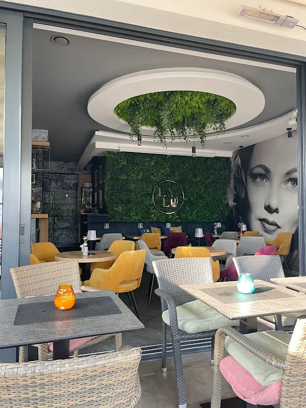 Café Bar LaLu