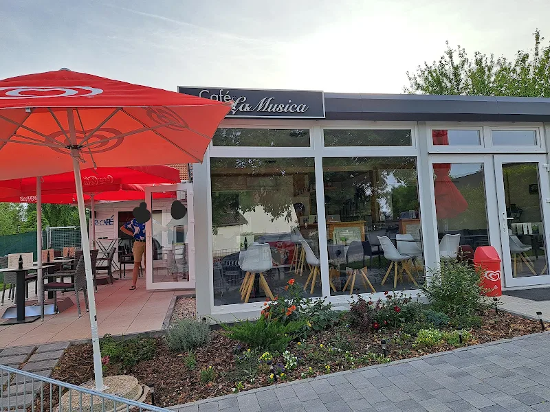 Cafe La Musica