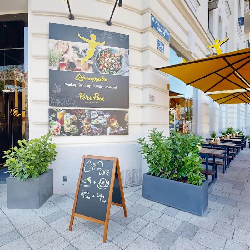 PETER PANE Burgergrill & Bar