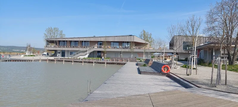 Turmhof Breitenbrunn