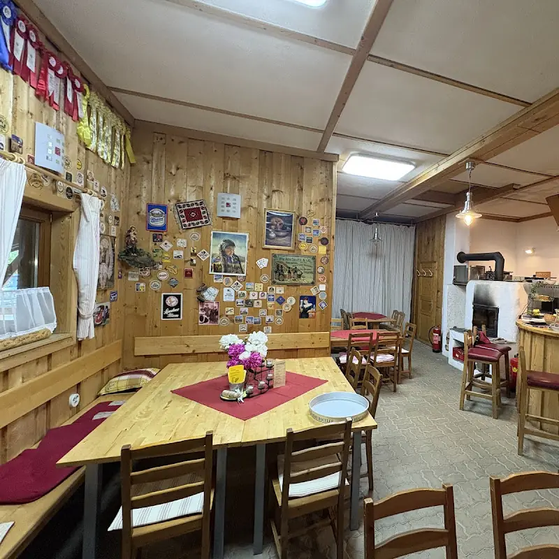 Cooper's Saloon
