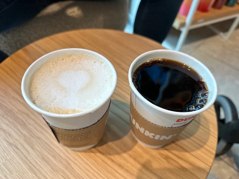 DUNKIN'
