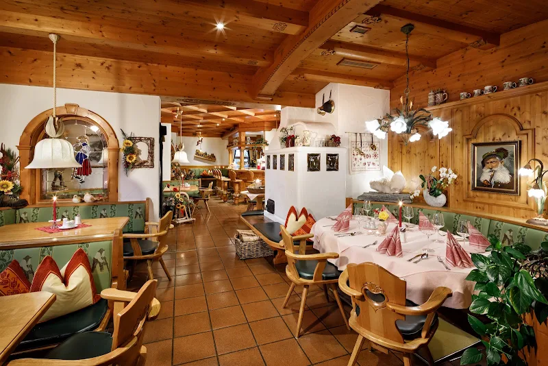 Dorfstub'n Wirtshaus - Restaurant und Appartements