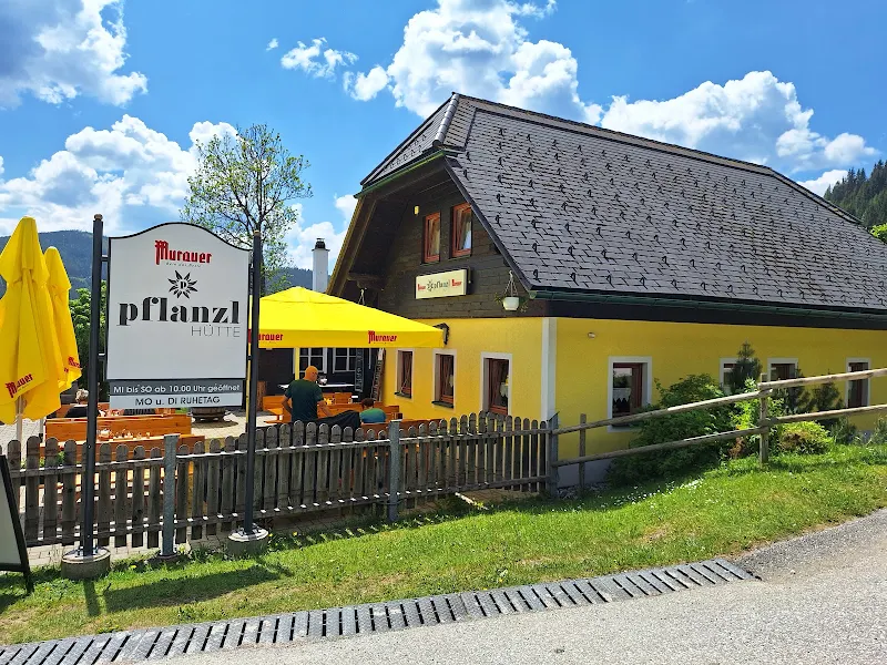 Pflanzlhütte