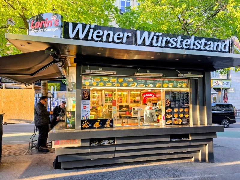 Wiener Würstelstand