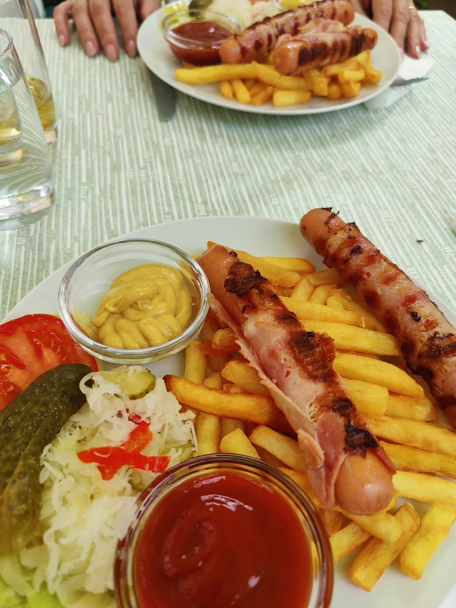 Essen und Trinken photo 1